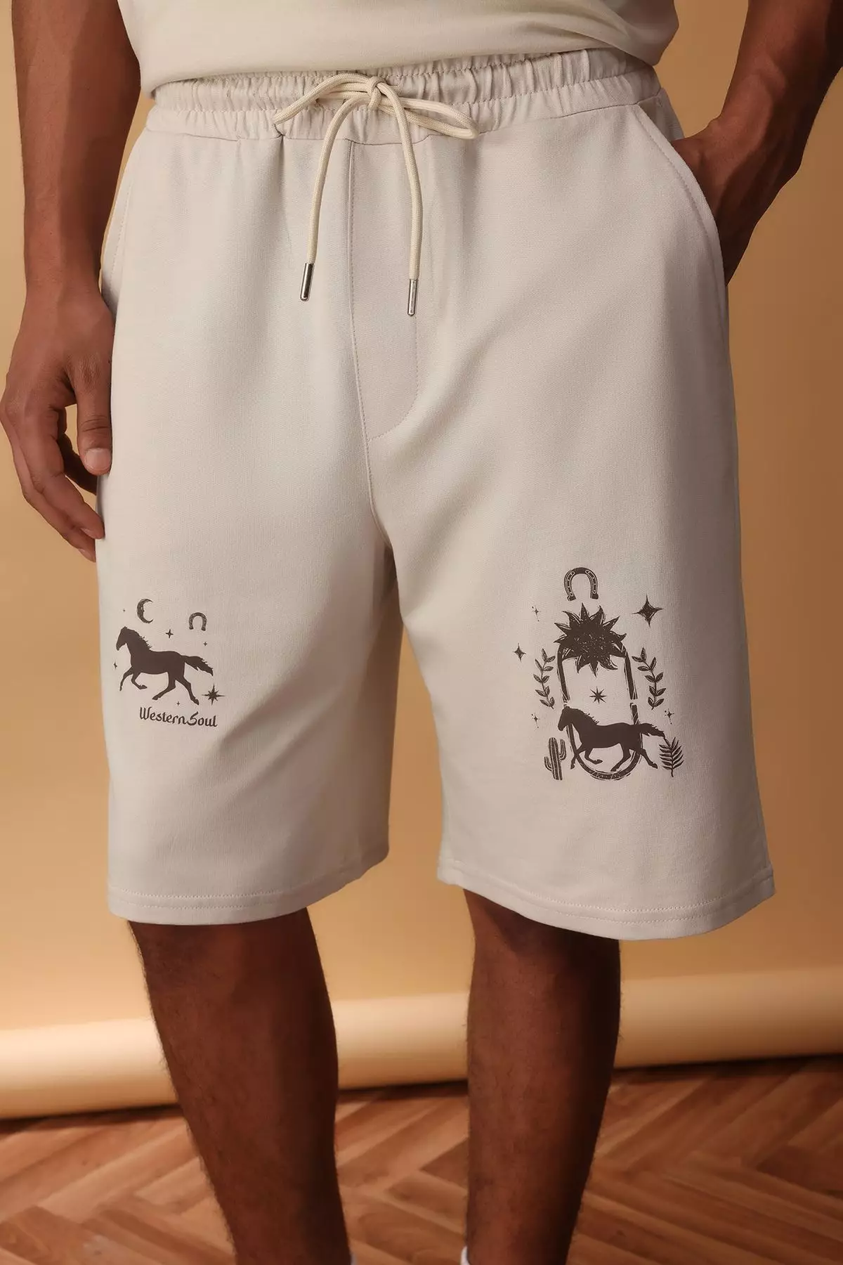 Ecru Oversize/Wide Cut Printed Shorts & Bermuda TMNSS25SR00051