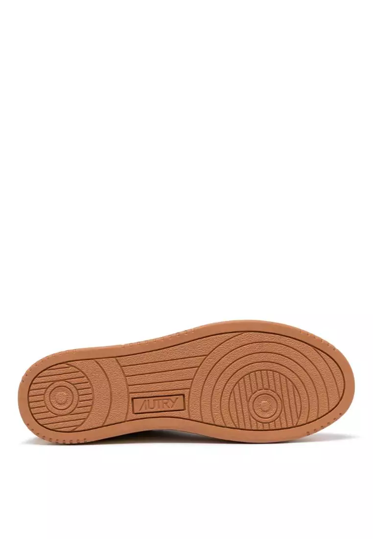 AUTRY - MEDALIST LOW BICOLOR SNEAKERS IN WHITE AND SAND STORM LEATHER