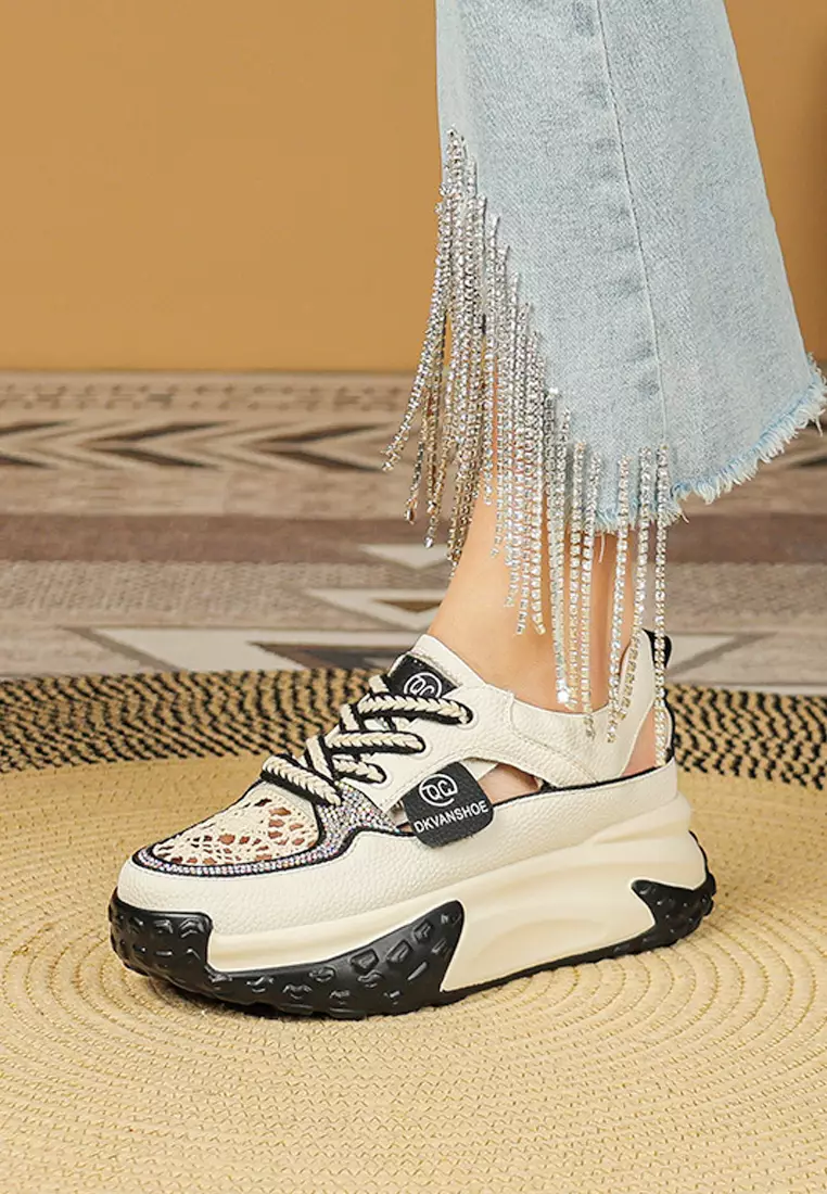 Twenty Eight Shoes VANSA Fashionable Hollow Cow Leather
