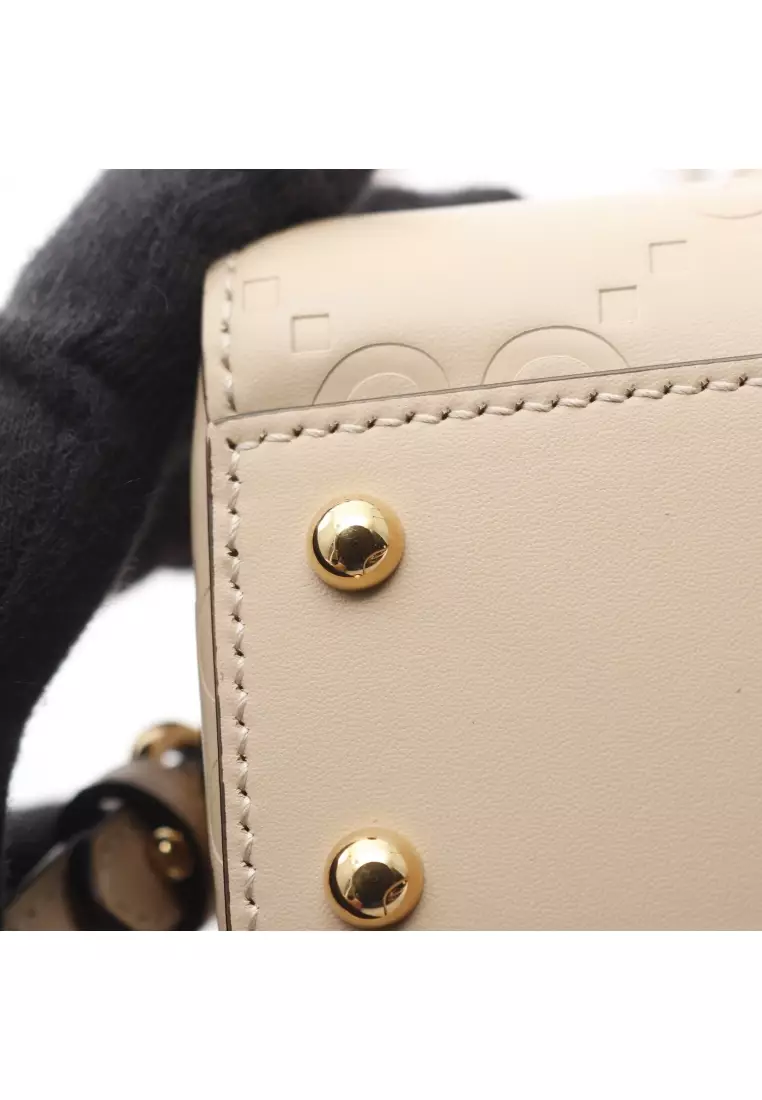 Pre-Loved Gucci GG super mini Handbag leather light beige 2WAY