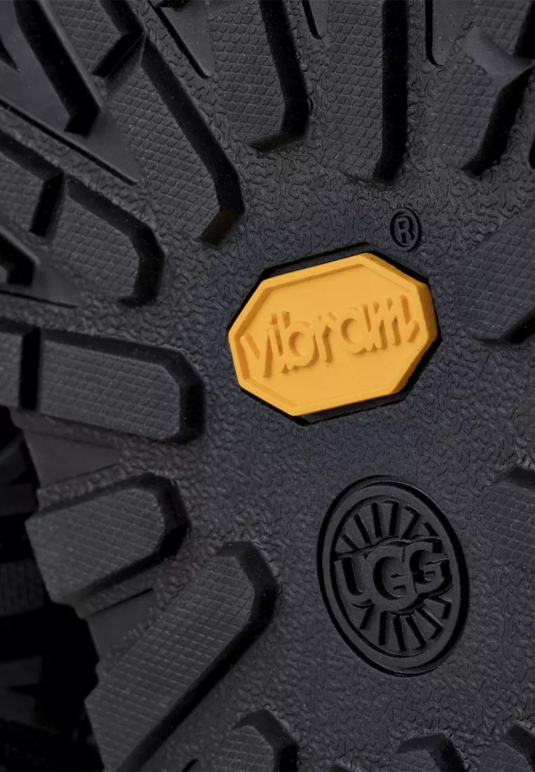 Women's Classic Mini GTX Classic Boot - Chestnut (1171571-CHE)