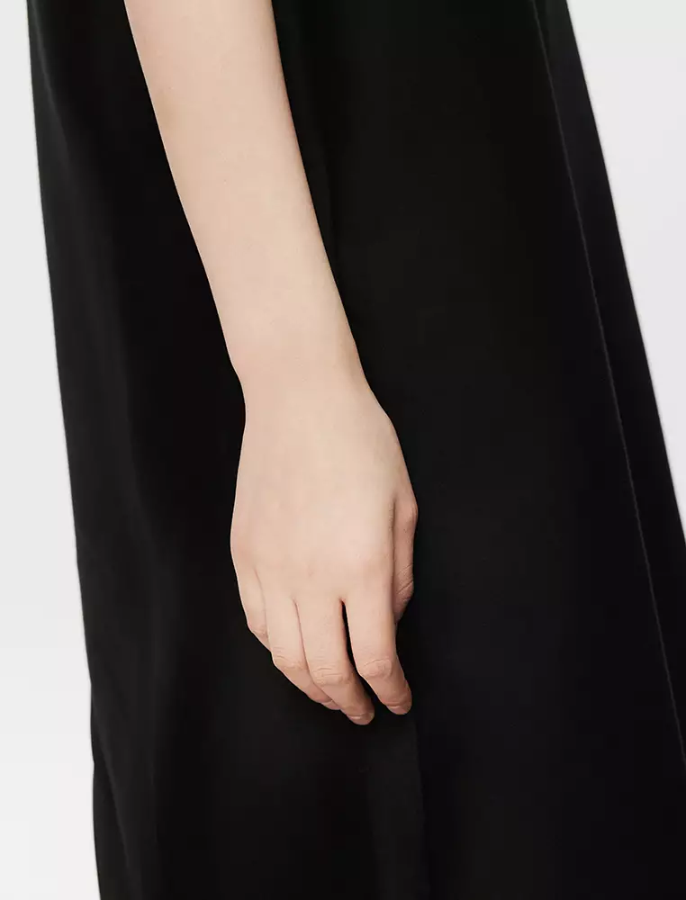 中長款吊帶連衣裙