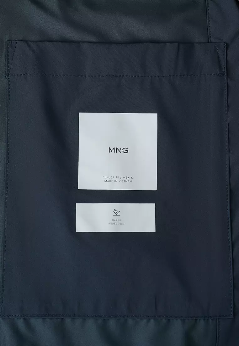 Lightweight Water-Repellent Bomber Jacket