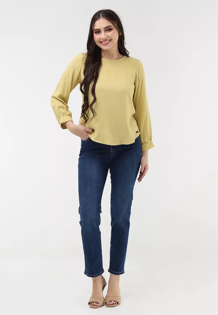 Textured Woven Long Sleeves Blouse