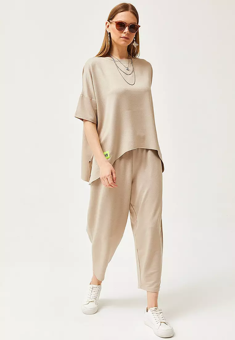 Asymmetrical Top & Crop Pants Set