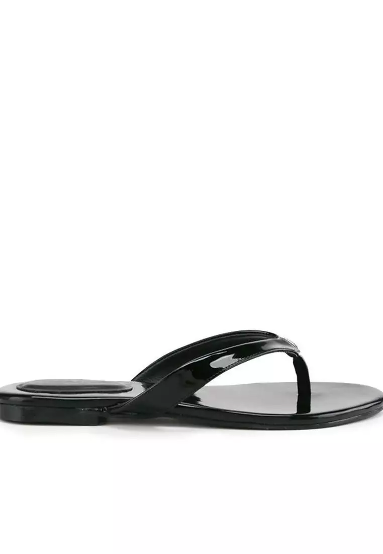 Ella Sandal wanita Jepit Flat Slip On - Black patent