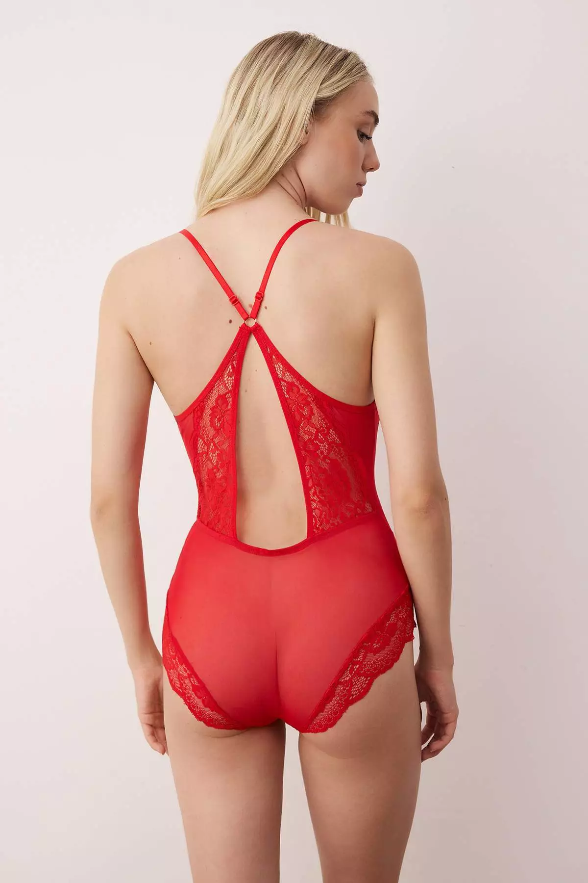 Red Tulle Lace Detailed Uncovered Knitted Bodysuit
