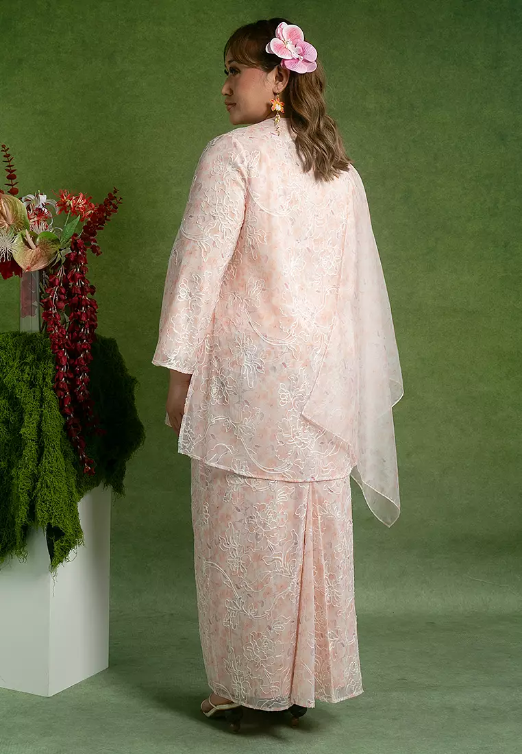 Aneesa Plus size Kurung with Shawl