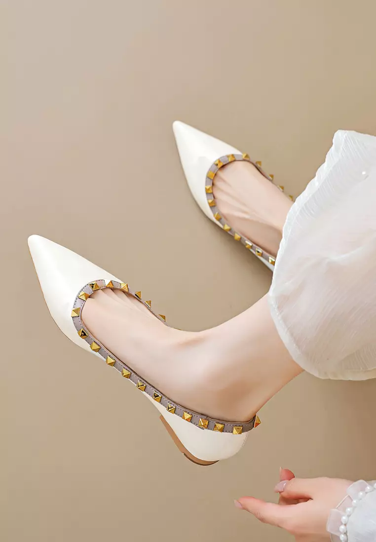 Pointed Rivets Microfiber Leather Flat Shoes WW2023-32