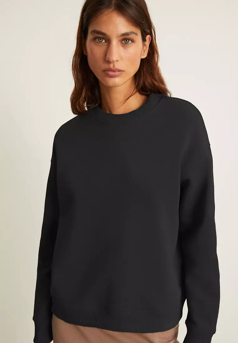 Maija Crew Neck Basic Sweatshirt