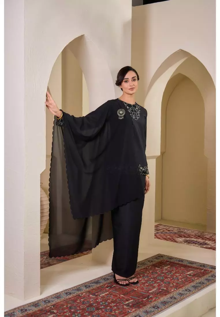 Kurung Kedah Sulam Kadeera