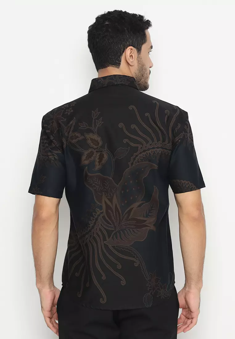 Kemeja Batik Pria Slimfit Senapati Lengan Pendek - Black