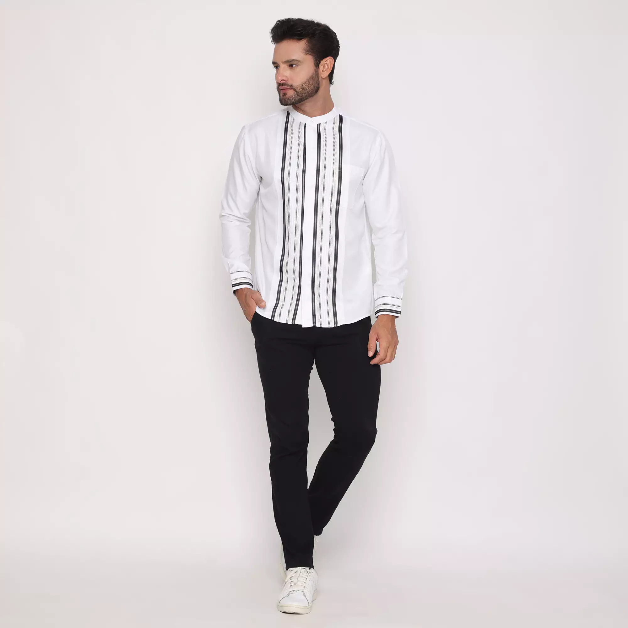 Platini Kemeja Koko Pria Lengan Panjang Katun 961246 Putih