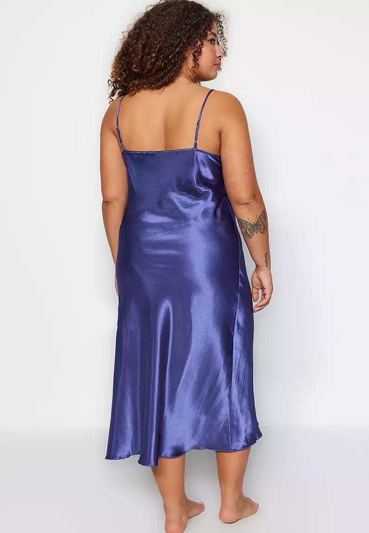Plus Size Lace Detail Satin Nightgown