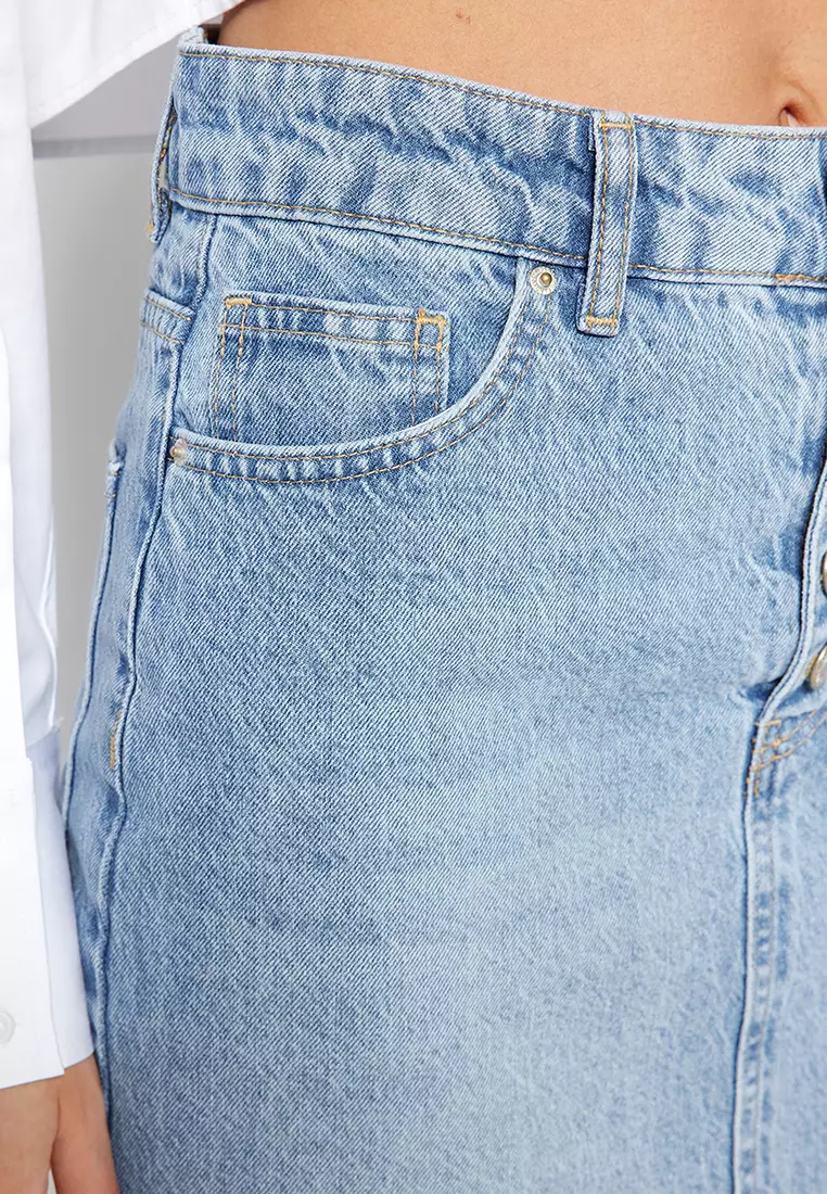 Denim Skirt with Buttons and Slits at the Front