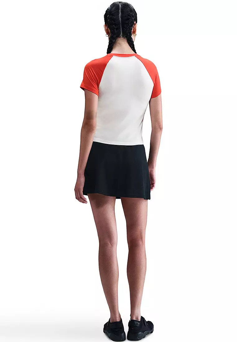 Sportswear Chill Knit Slim Graphic T-Shirt