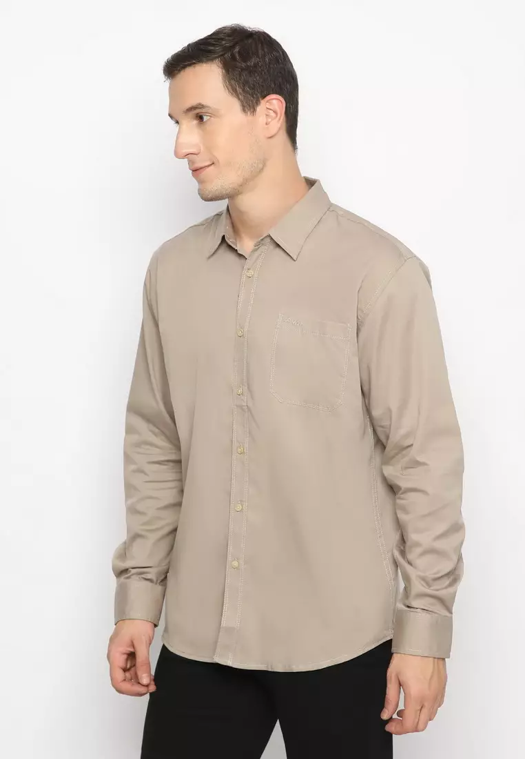 POLICE Kemeja Polos Cotton Twill Medium Beige Regular Fit Lengan Panjang Pria