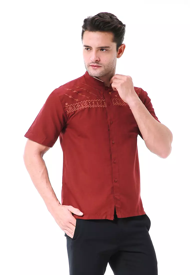 Leopold Kemeja Koko Pria Lengan Pendek Motif Bordir Material Cotton ORIGINAL - Maroon