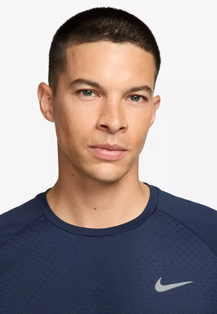 Stride Dri-FIT ADV Short-Sleeve Running Top