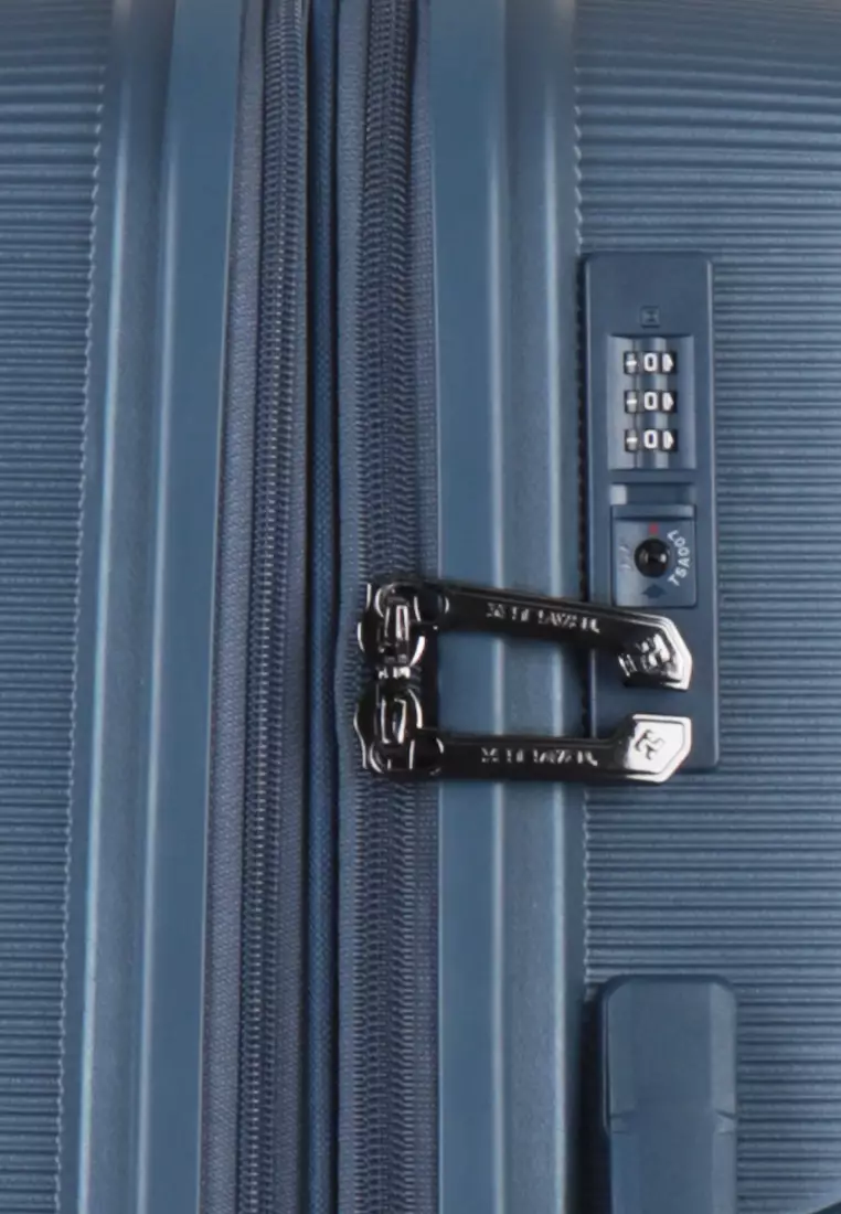 304 Hard Case Luggage Large (26.5 inches)