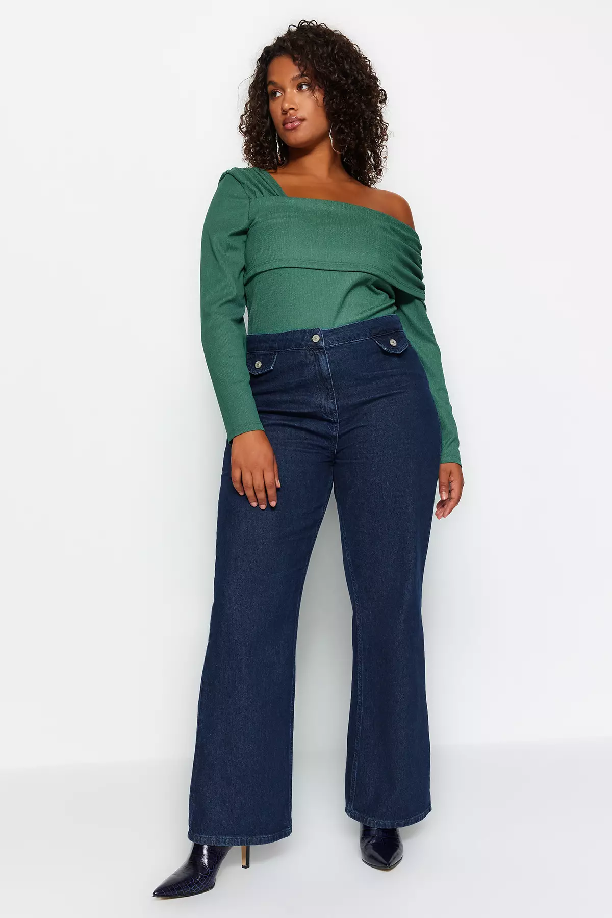 Shoulder cut sales jeans top