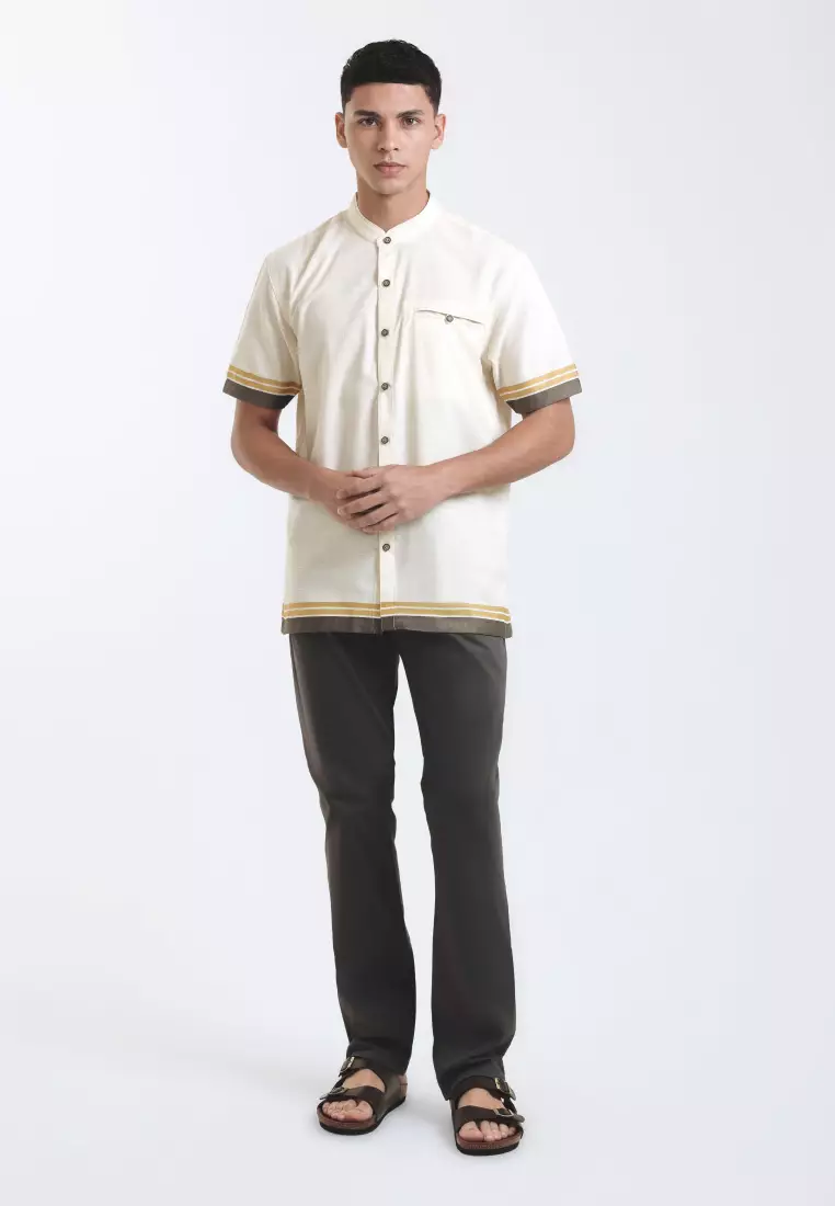 Emba Denim - Ar Rayan Kemeja Koko Pria Lengan Pendek Regular Fit Cream Warna Cream