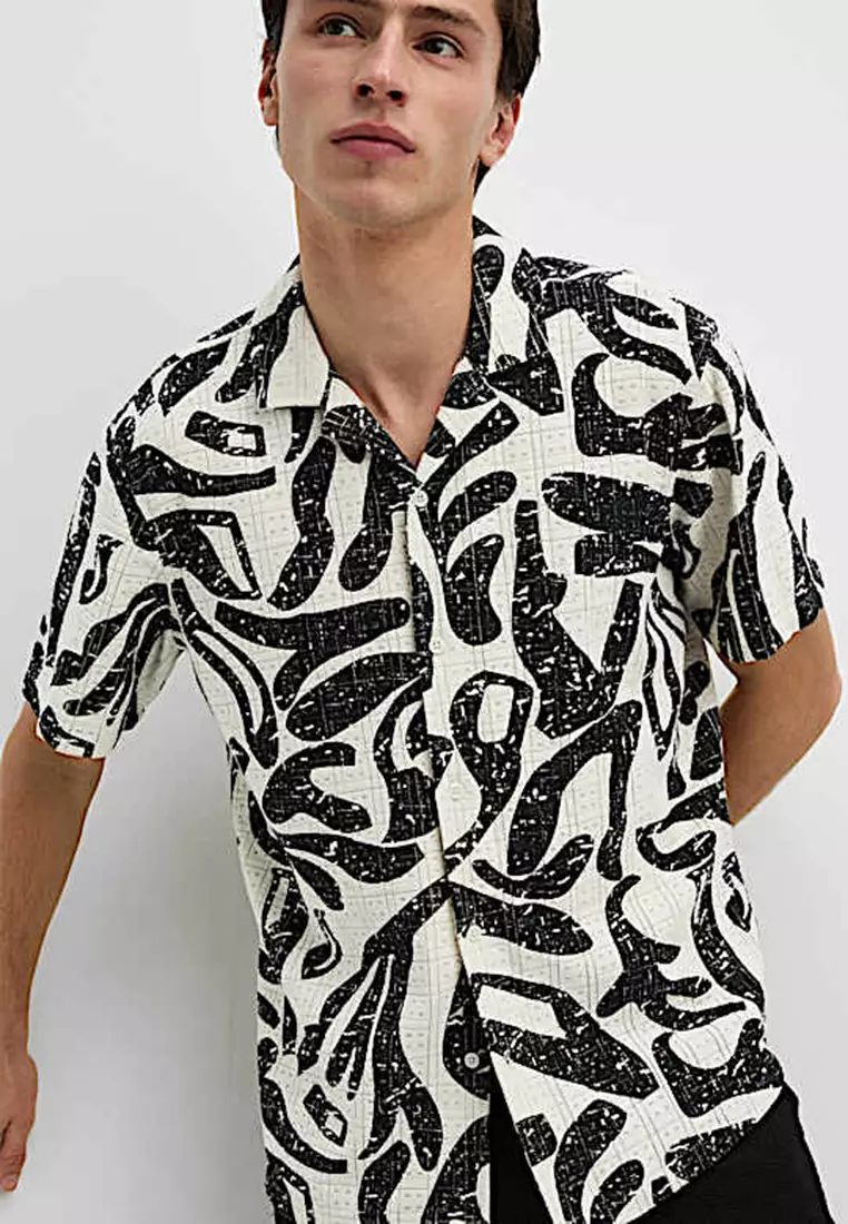 Regular Fit Abstract Print Short Sleeve Shirt