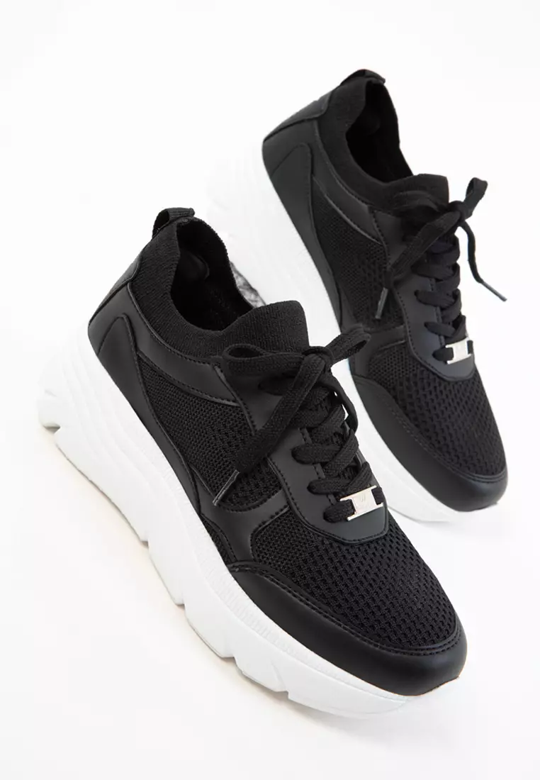 Black Women's Sneaker 20628