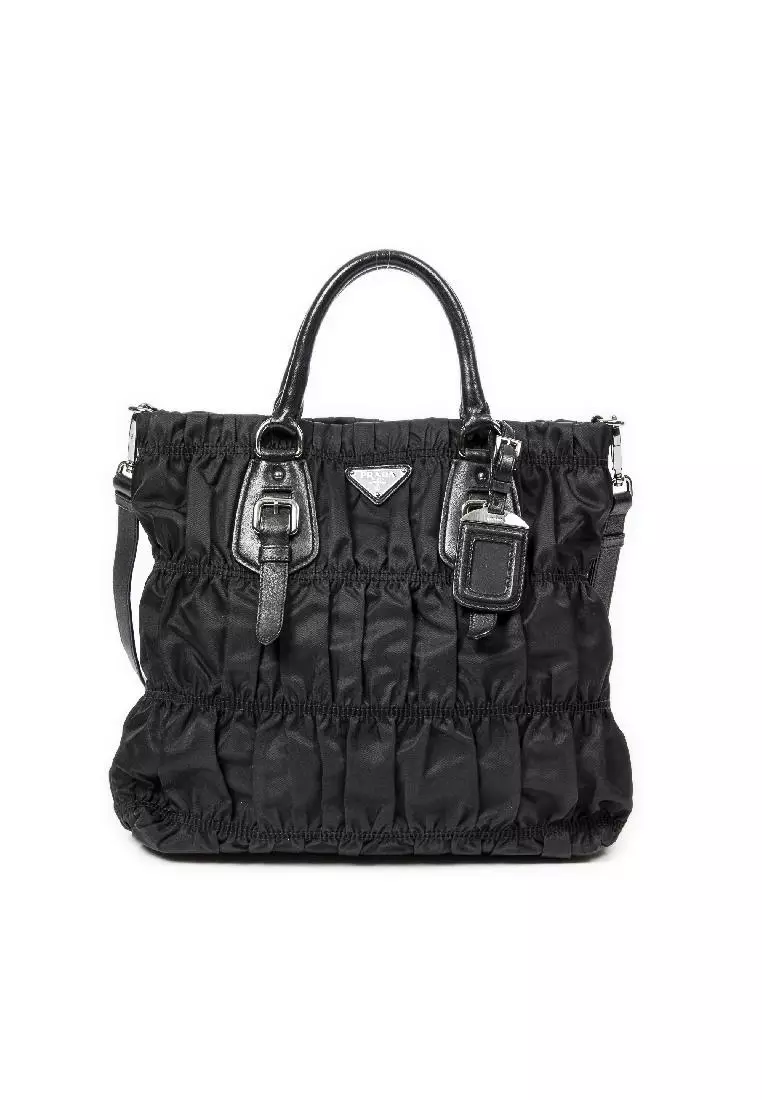 Buy prada hot sale bags online