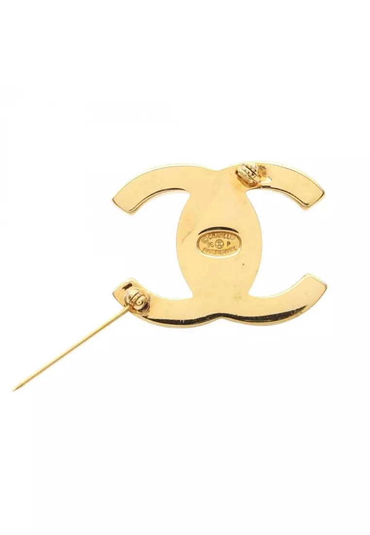 Pre-Loved Chanel coco mark brooch GP gold 96P