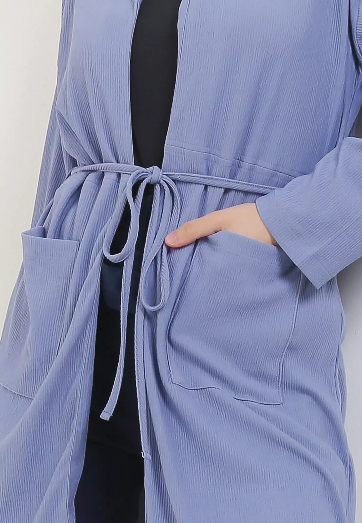 MFMW Oktaviani Outer Cardigan Biru