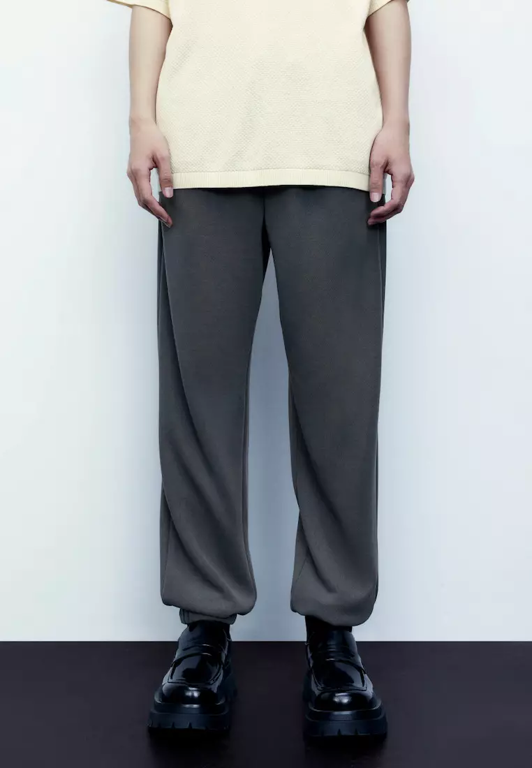 Buy H&M Loose Fit Printed sweatpants 2024 Online