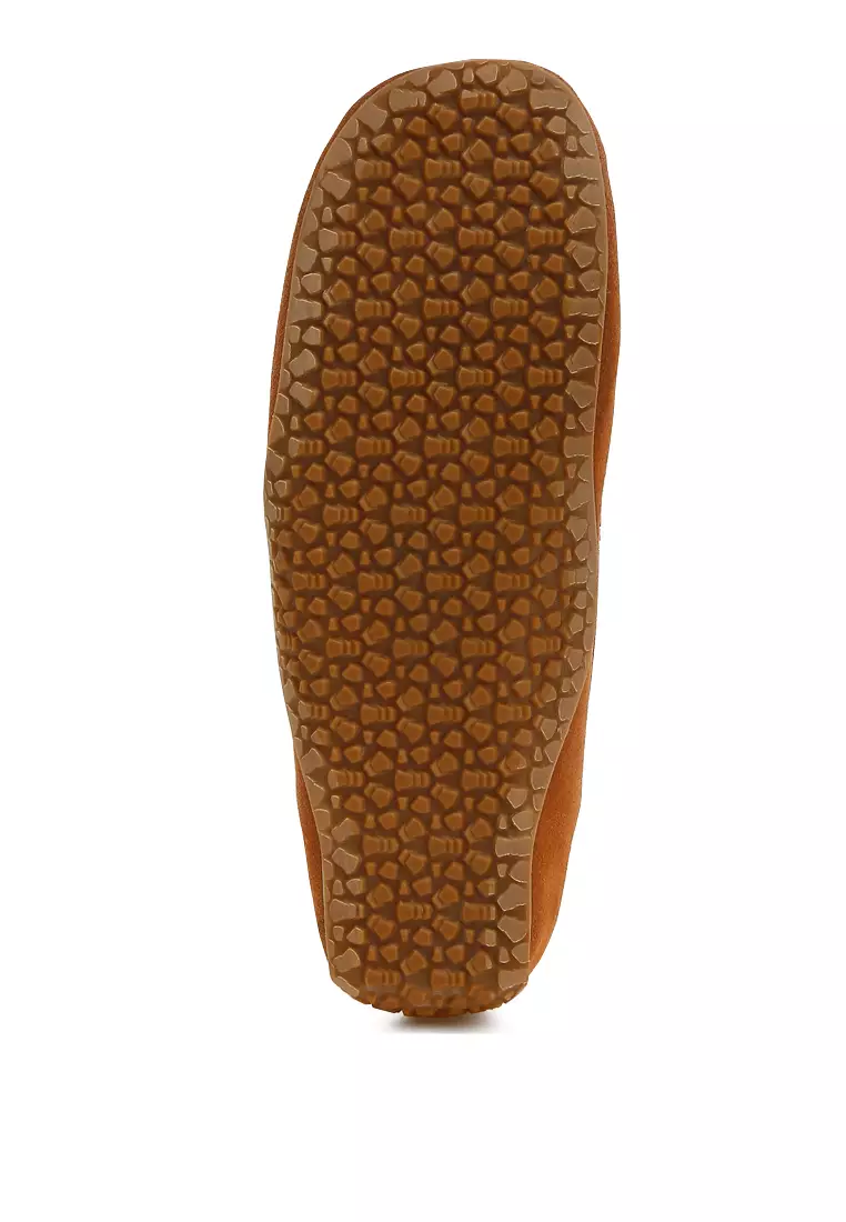 黃褐色絨面革圓頭流蘇樂福鞋