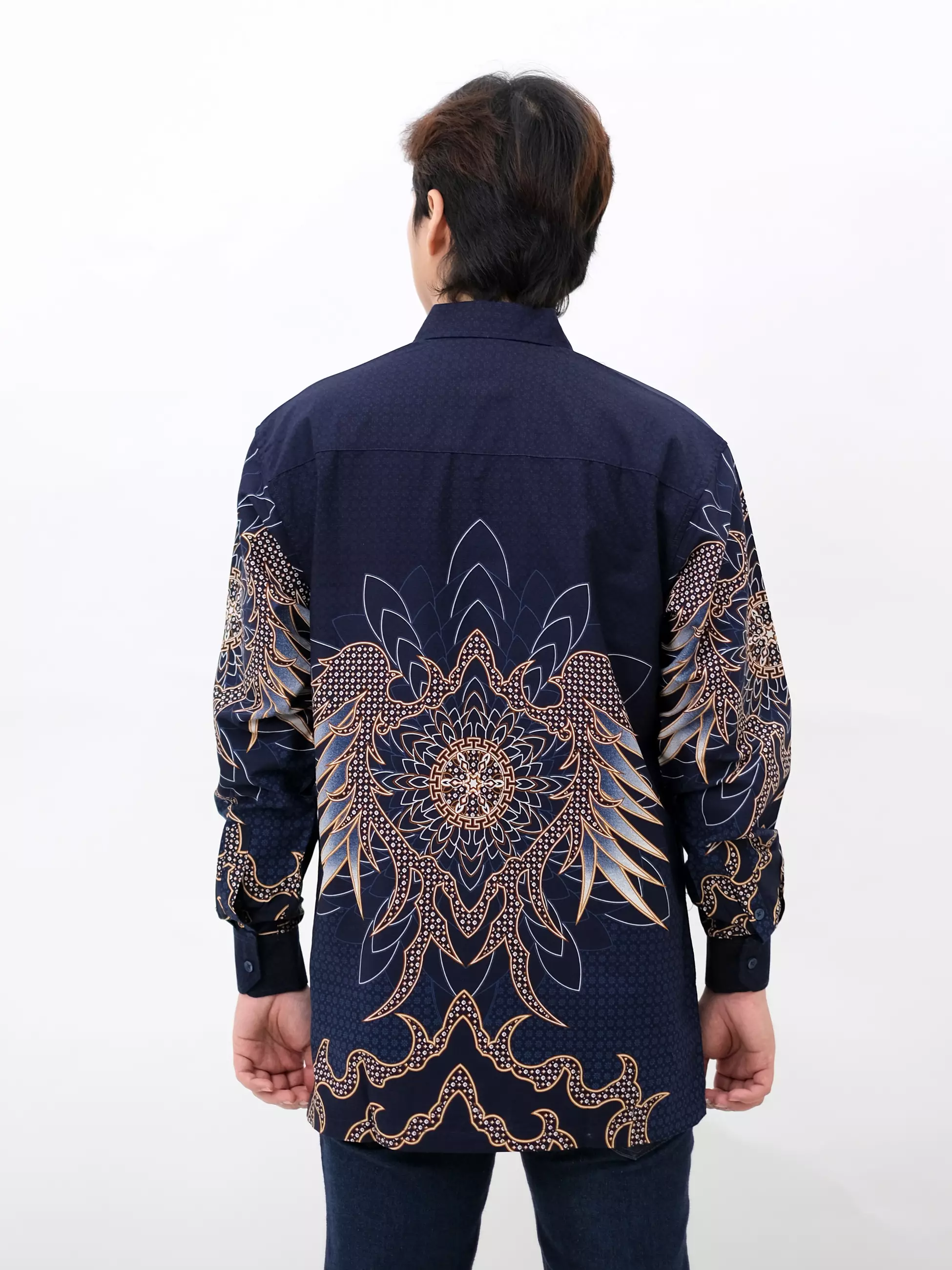 Andre Michel Kemeja Batik Lengan Panjang Navy 16754