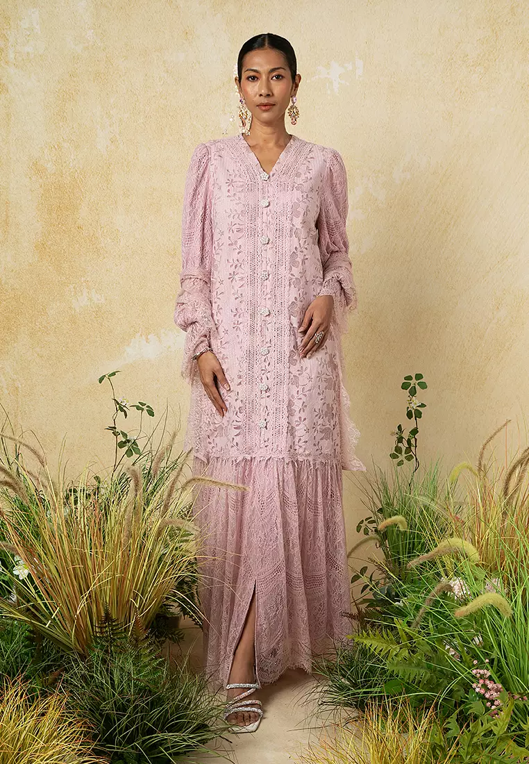 KARTIKA KEBAYA DRESS WITH SELENDANG SET