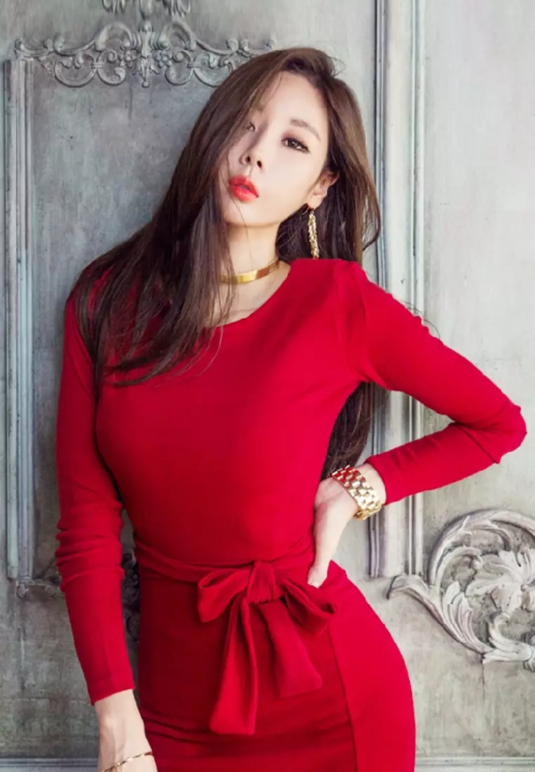 red long sleeve red dress