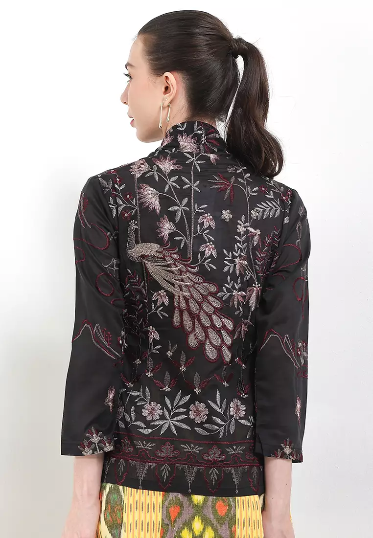 Kebaya Embroidery-Peacock 7/8-Sleeve