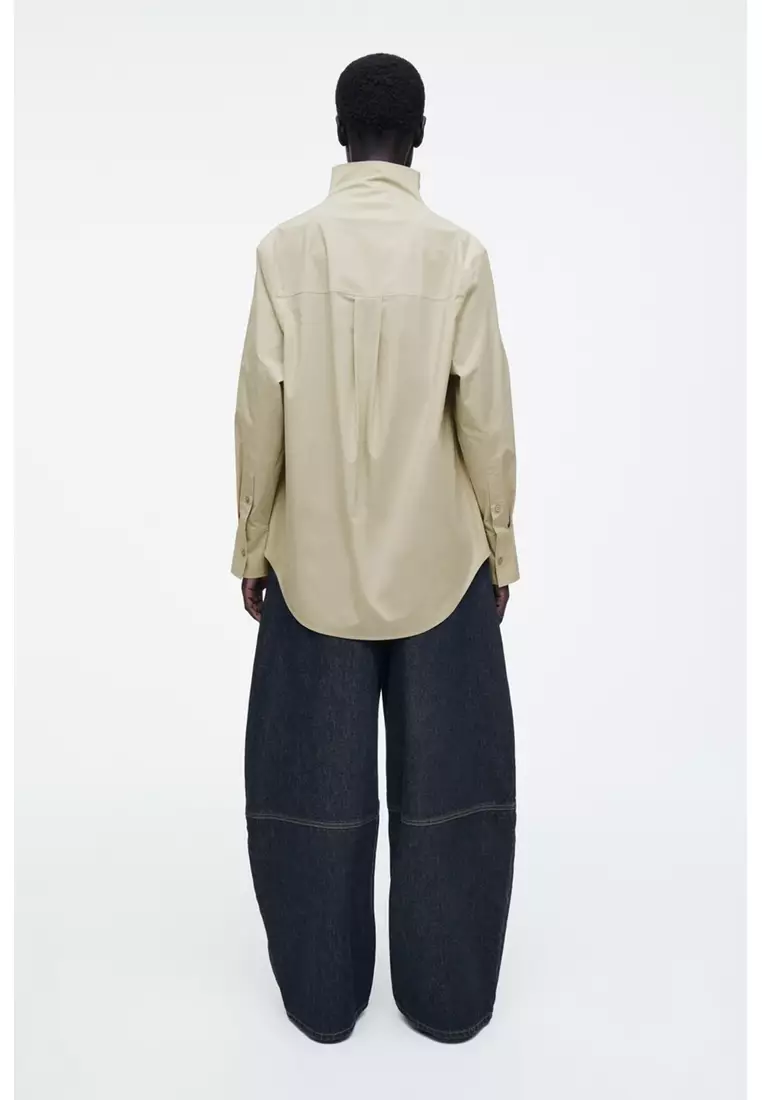 RELAXED FUNNEL-NECK SHIRT