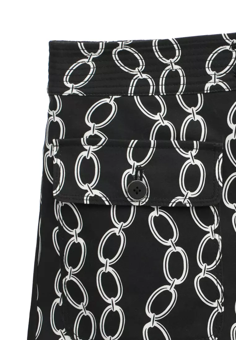 Printed Chain Graphic Shorts
