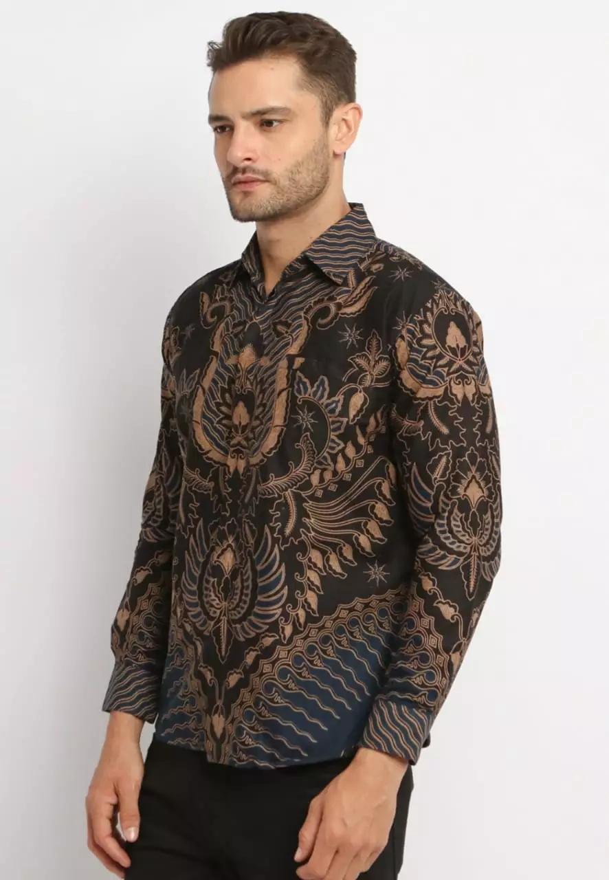 Satrugna Navy Kemeja Batik Premium Pria Slimfit Elegan