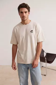 米色