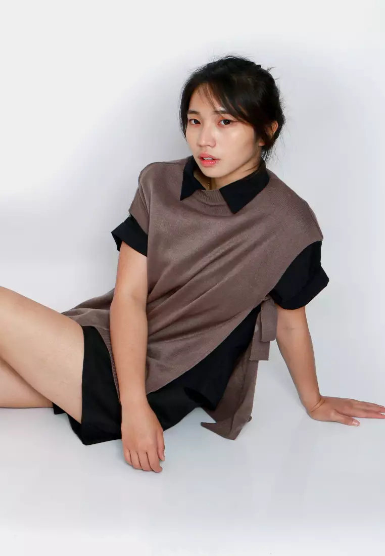 AUDRINA Side Ribbon Vest