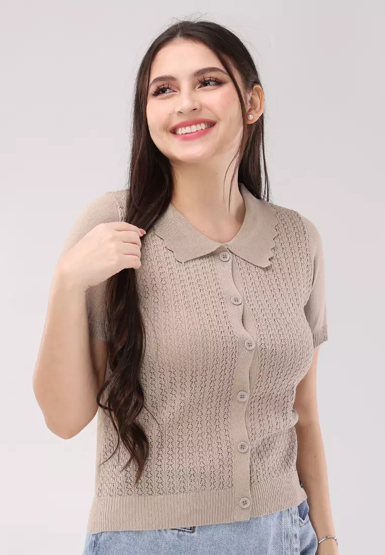 Knitted Short Sleeves Blouse