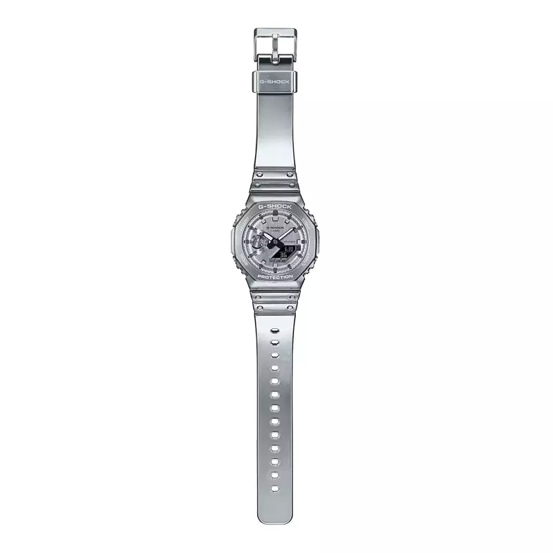 Jam Tangan Pria Casio G-Shock GM-2100YM-8ADR CasiOak Fine Metallic Series Analog Digital Dial Resin Band