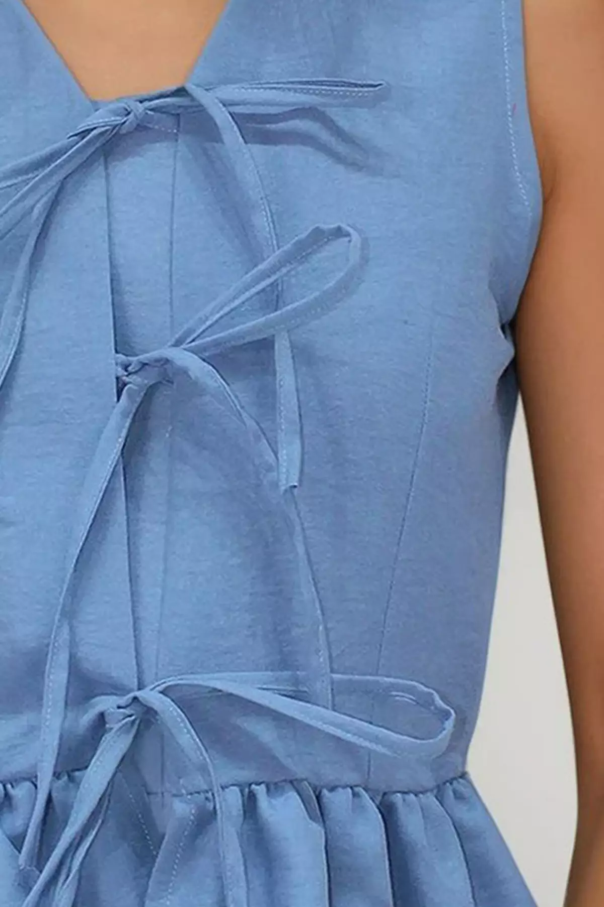 Women's Aviator Blue V-Neck Bow Detailed Flounce Skirt Aerobin Blouse Alc-X14179