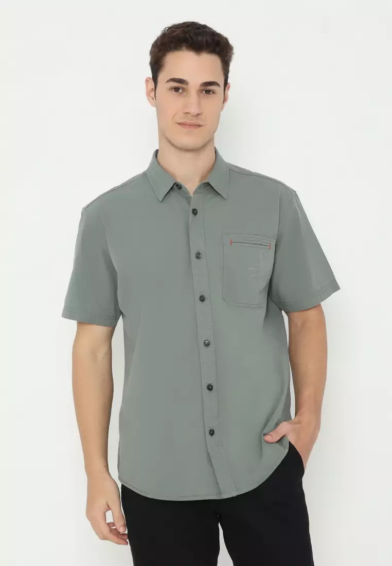 POLICE Kemeja Polos Cotton Regular Fit Lengan Pendek Pria