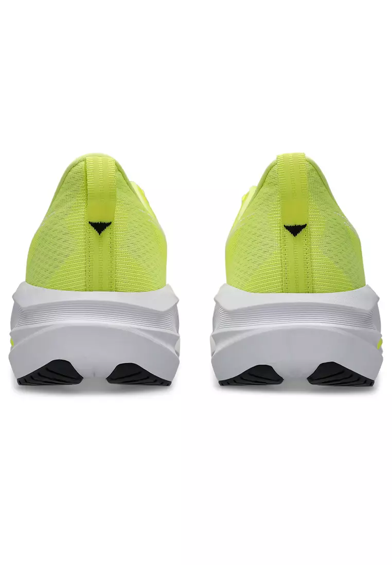 NOVABLAST 5 跑步鞋 1011B974-750