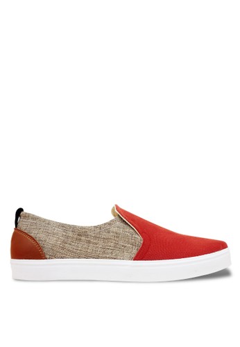 Jual Cde Travel Eco Slip On Red Men Original Zalora Indonesia
