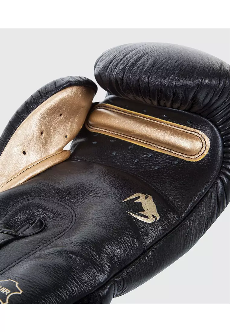 Venum Giant 3.0 Boxing Gloves - Nappa Leather Black/Gold
