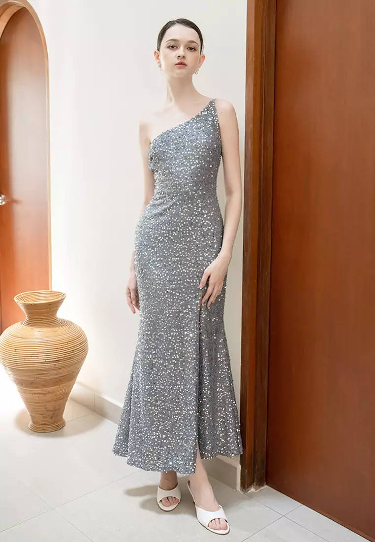 strapless open back dress One Shoulder Flowy Dress – bebe main image 1